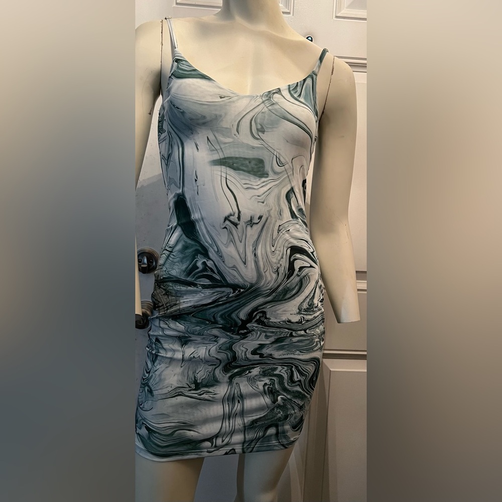 Chic Marble Print Mini Dress